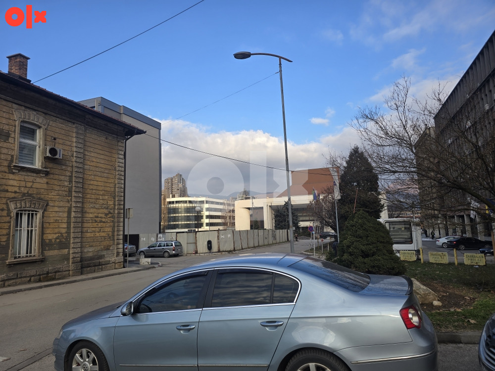 Poslovni prostor Zenica 25m2, strogi centar! 6