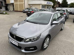 PEUGEOT 308 1.5 HDI- Kamera*Navi*Senzori-2019