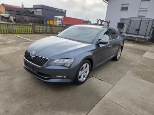 Škoda Superb 2.0 TDI 140 KW,4X4,AUTOMATIK