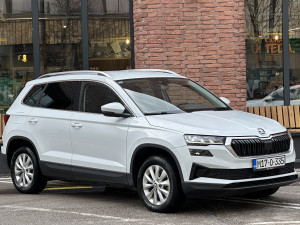 Škoda Karoq 2.0 TDI 4x4 / VIRTUAL /