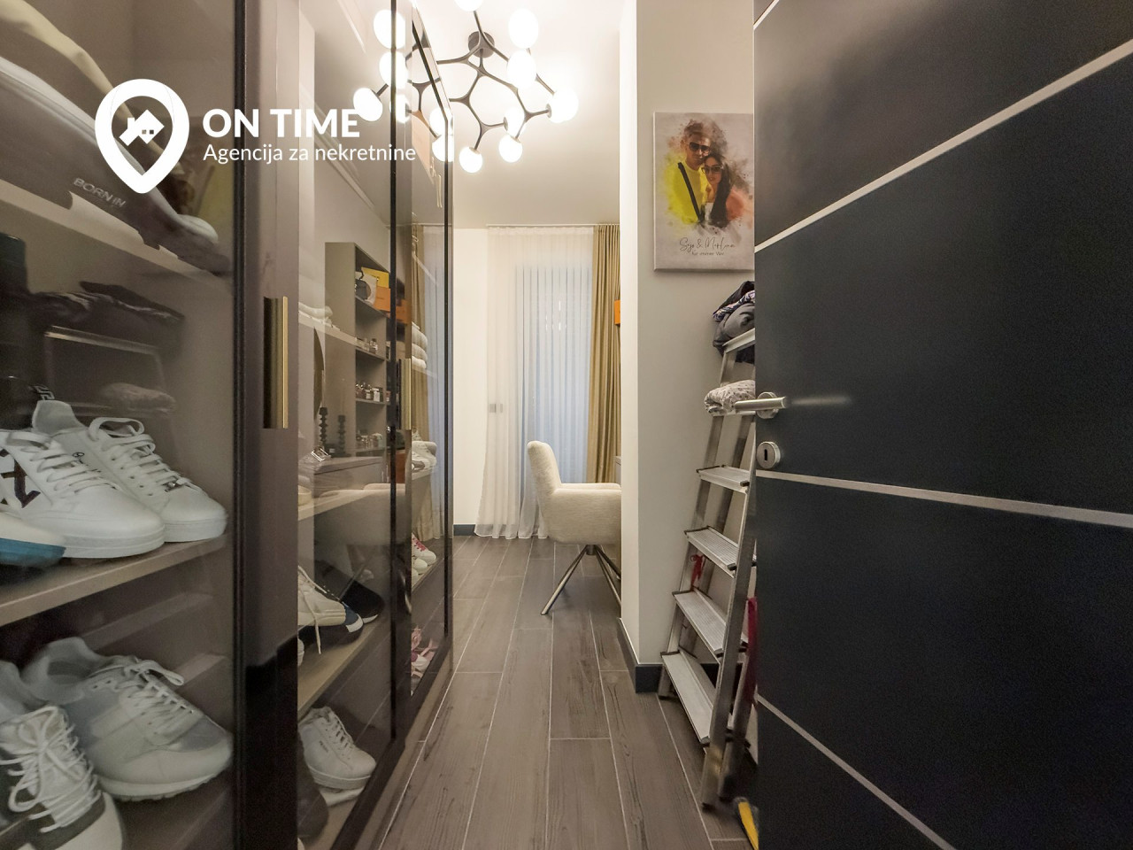 ON TIME prodaje: Luksuzan Penthouse Bulevar 122m2 15