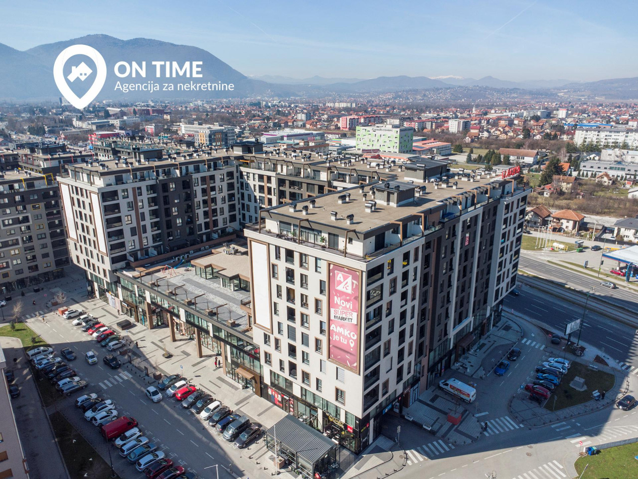 ON TIME prodaje: Luksuzan Penthouse Bulevar 122m2 24