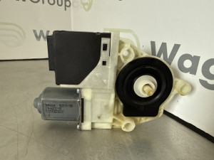 Motoric podizaca zadnji lijevi Volkswagen Passat 7 (fotografija 1)