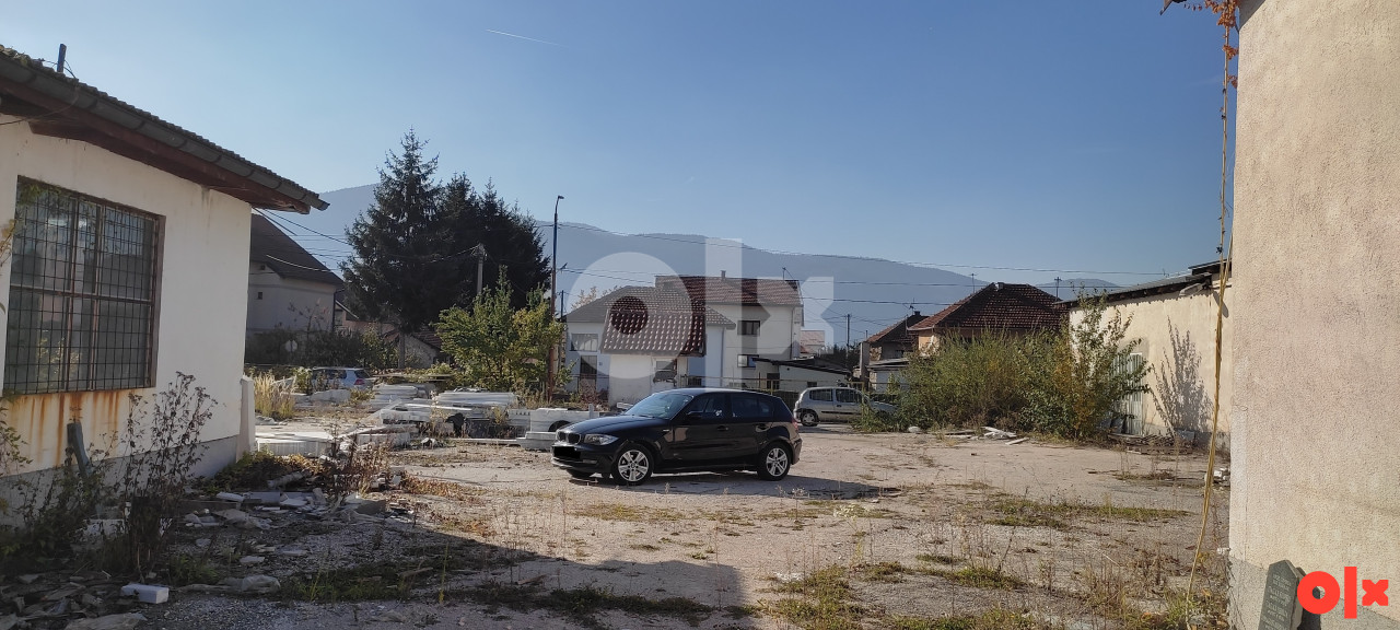 Vojkovići, I. Ilidža, građevinsko zemljište sa poslovnim zgradama 3