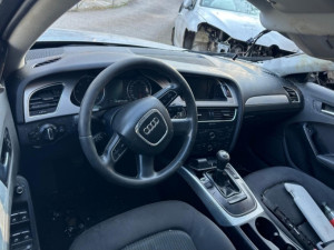 Instrument tabla airbag airbazi jastuci volan pojasevi audi a4 b8