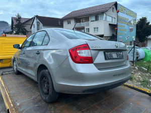 Skoda rapid 1.2 tsi 63 kw limuzina 2013 god bih papiri - dijelovi