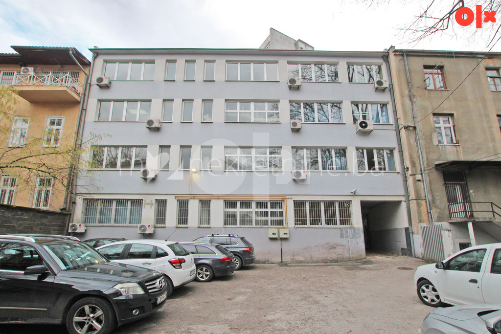 m2: Skenderija / Poslovna zgrada 1020m2 / parking 2