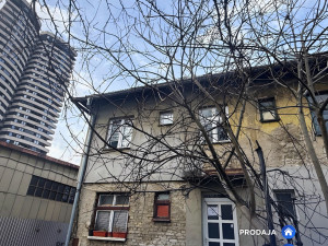 Jednosoban stan, Novo Sarajevo I Sky