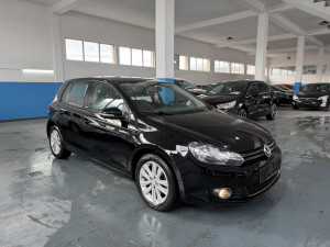 Volkswagen Golf 1.6 TDI STYLE 2012 Godina !