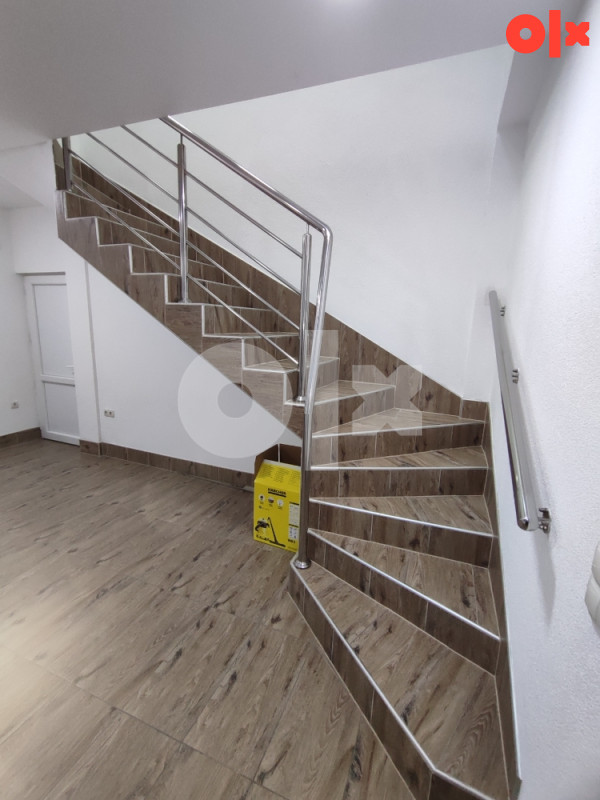 Skladiste hala poslovni prostor Bijeljina IZNAJMLJIVANJE 8