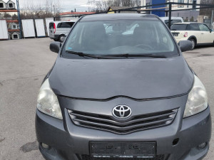 Toyota Verso 2011