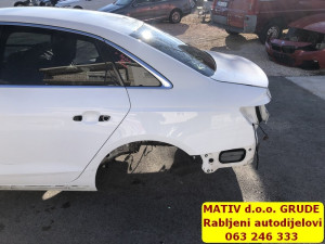Zadnji bok STRANICA LIJEVI Audi A4 B9 8W 2019