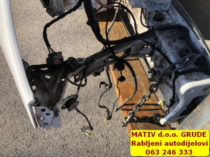 Nosač blatobrana Audi A4 B9 8W 2019 DESNI NBT806-D