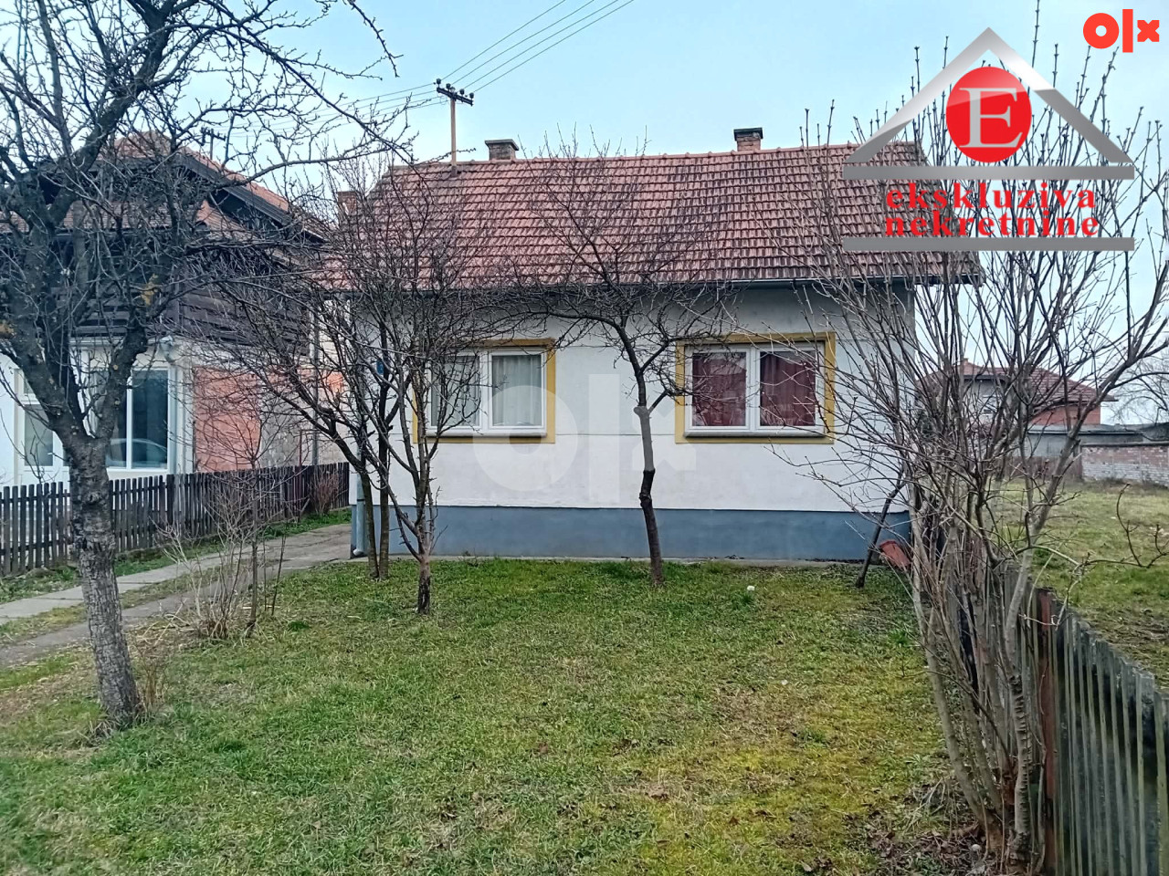 Kuća na glavnom putu na placu 941m2 ID 4185/DŠ