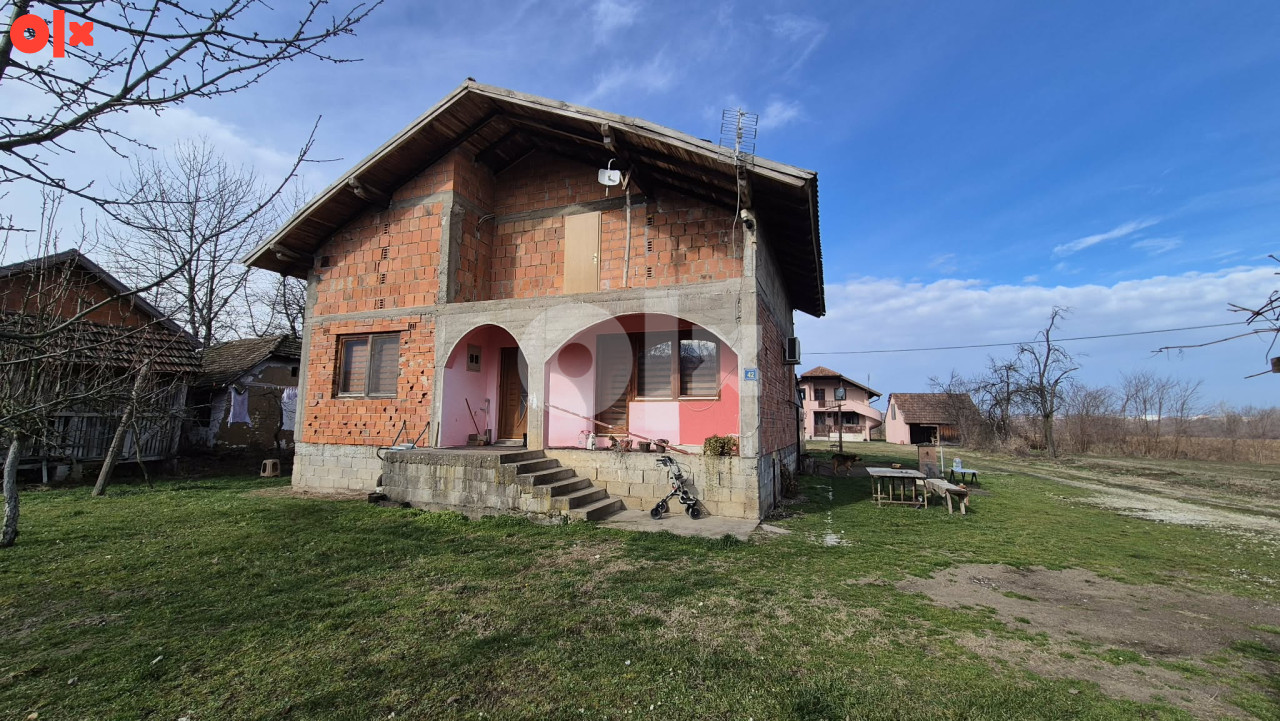 - BIJELA - Imanje na parceli površine 23.214m2 ID: 4179/ZP