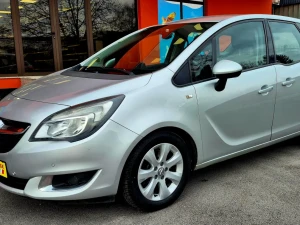 Opel Meriva 2015
