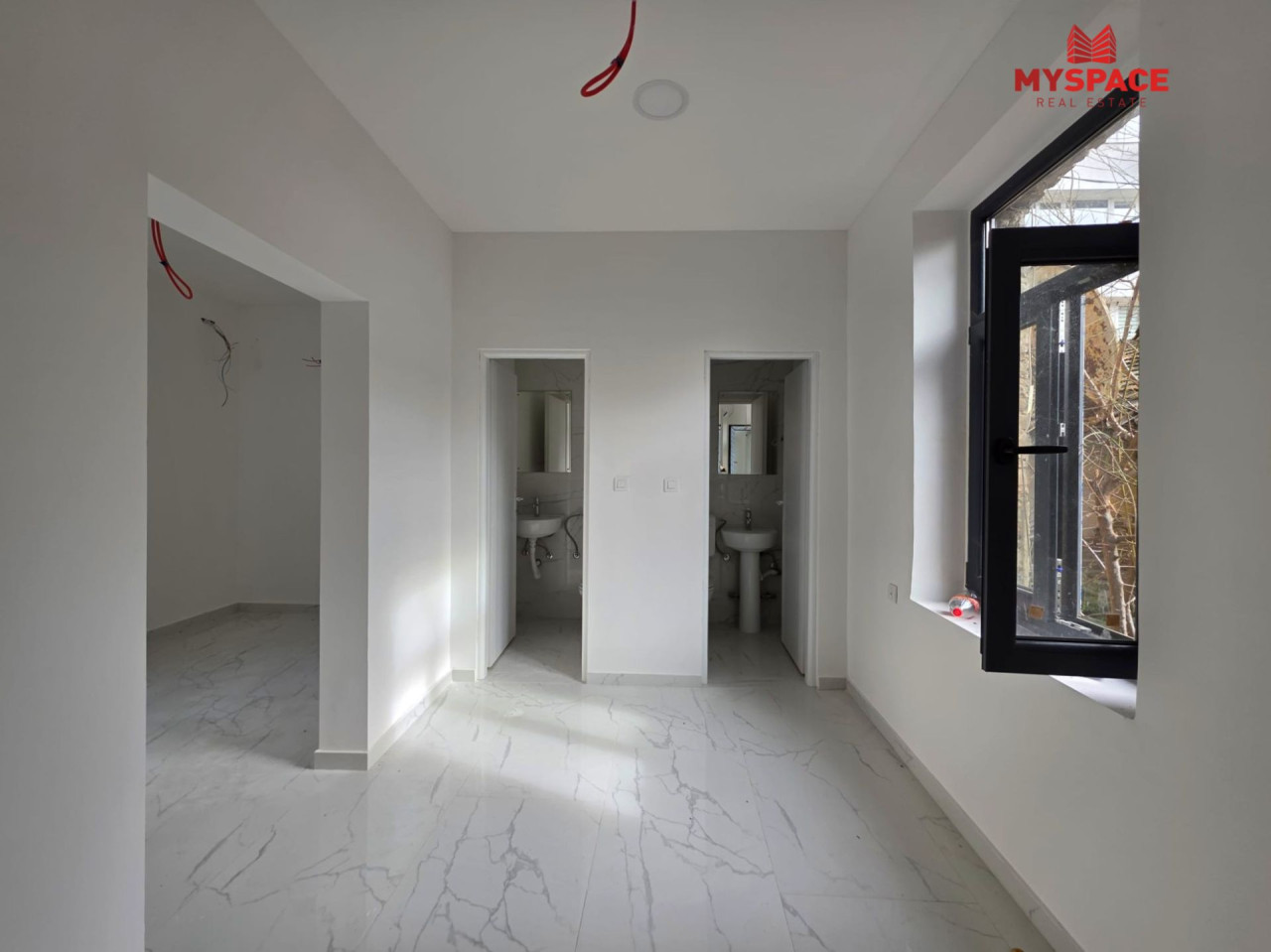 MY SPACE/ Poslovi prostor/ Socijalno/ RENOVIRAN/ 42 m2 4
