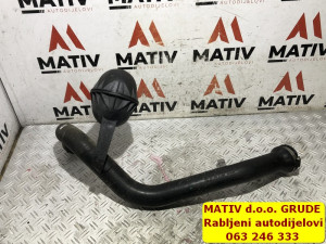 Crijevo interkulera Audi A4 B9 8W 35 TFSI	2019 8W0145673L