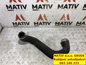 Crijevo interkulera Audi A4 B9 8W 35 TFSI 2019 8W0145738P