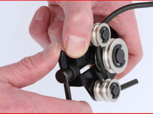 ALAT ZA SAVIJANJE KOČIONIH CIJEVI CRIJEVA