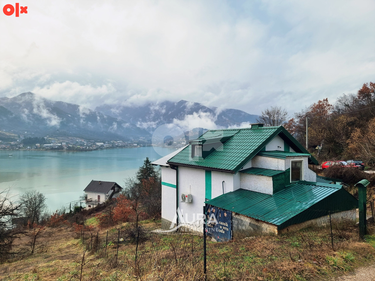 AURA/ Kuća / Vikendica sa pogledom na jezero