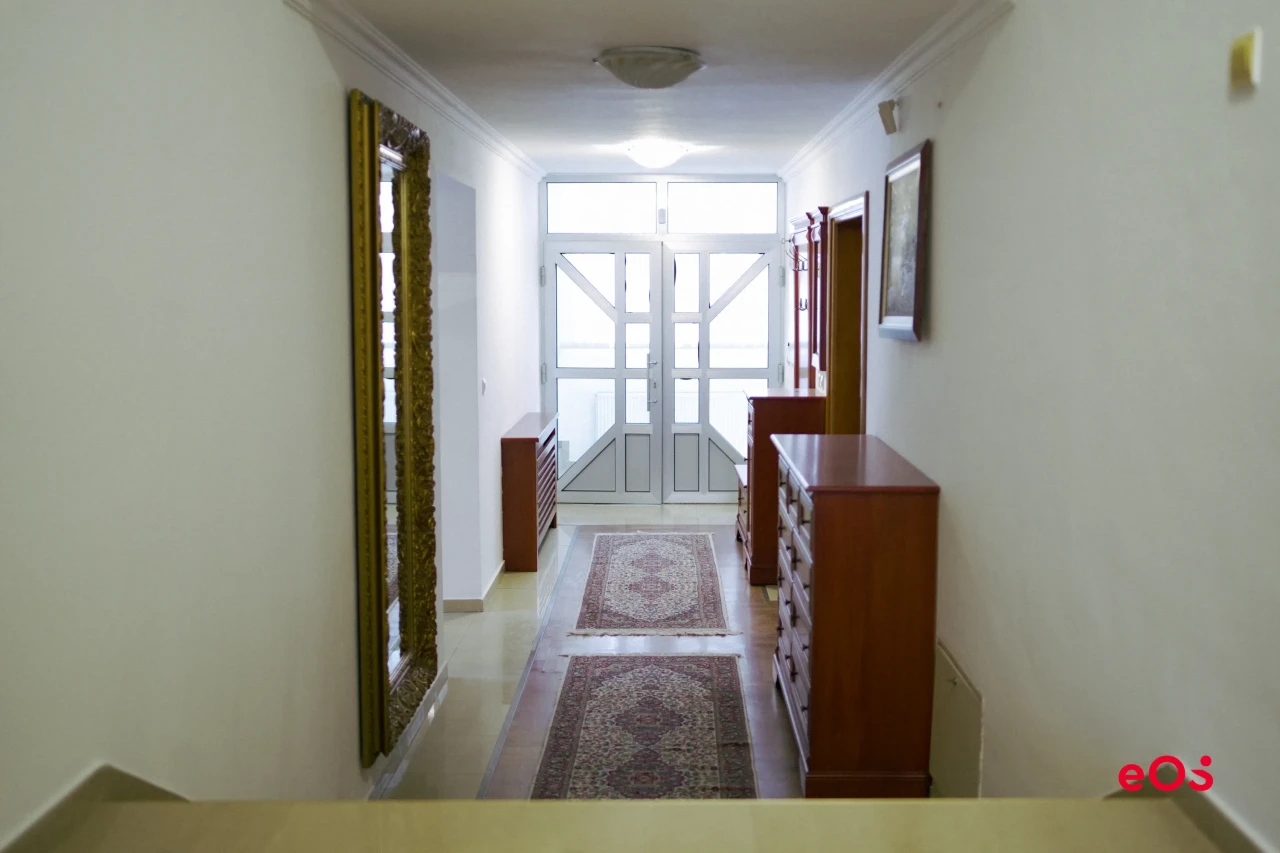 EOS / Stan / Laktaši / Trn / 288,40 m2 9