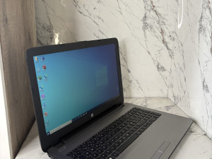 Laptop HP i7-6500U Ram 8GB/480GB