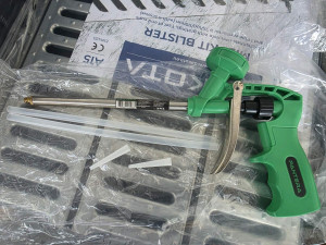 Pištolj za pur pjenu pantera klasik