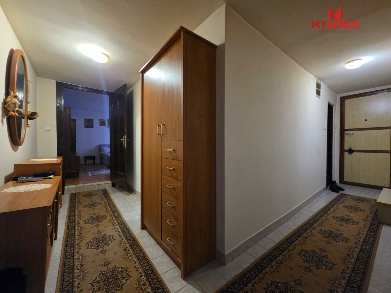 MY SPACE/ Stan/ Centar/ Marsala Tita/ 44(60) m2 6