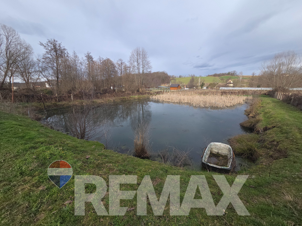 Imanje Jaružani- stambeni dio, poslovni prostor, ribnjak 24
