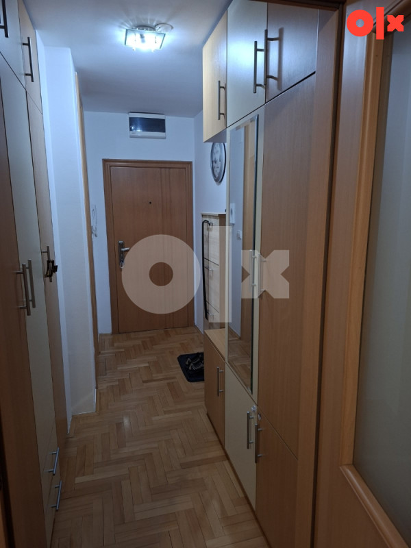 Stan 41 kvadrat u odlicnom stanju Banja Luka 2