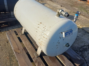 VAKUM POSUDA SPREMNIK 200L