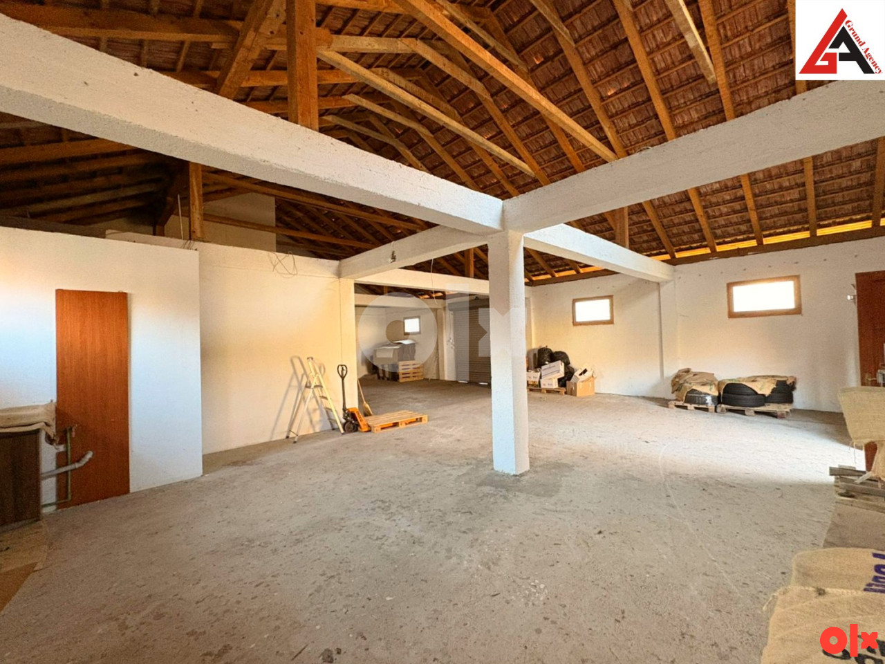 Poslovna zgrada 428 m2 sa 1477 m2 okućnice Sopotnica - Kakanj 8