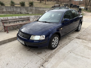Passat 1.9 tdi 66 kw  limuzina