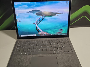Laptop MICROSOFT Surface 3 13.5" i5-1035G7 RAM-8GB SSD NVMe-512GB