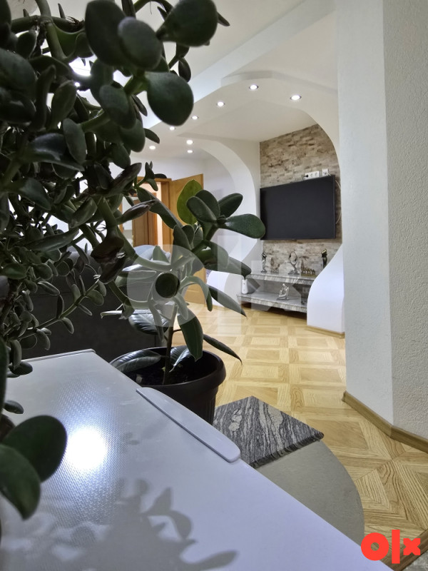Stan na dan "Teo FAMILY APARTMENT" Tuzla