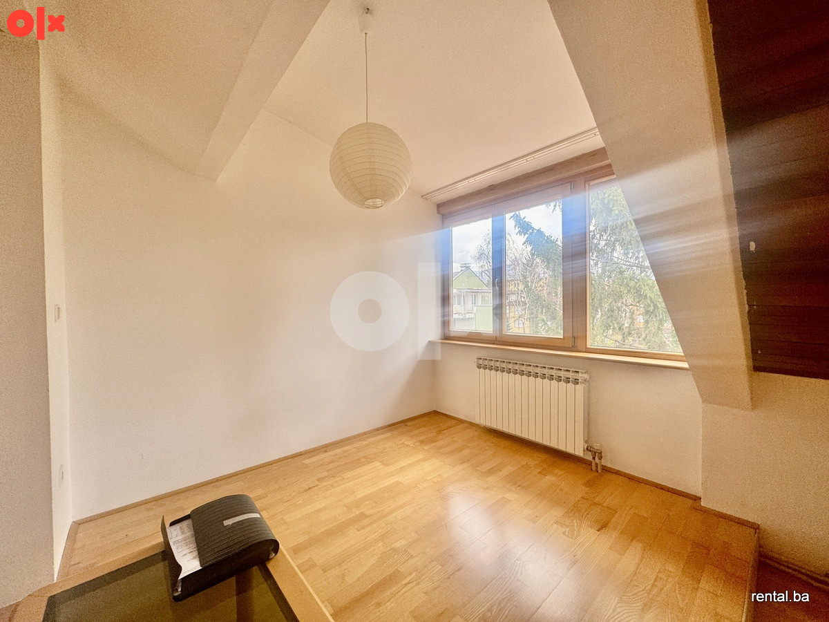Dvoetažni trosoban stan prodaja Dobrinja Sarajevo photo 4