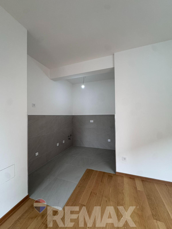 Stan u poslovne svrhe, 41m2- Nova Varoš 2