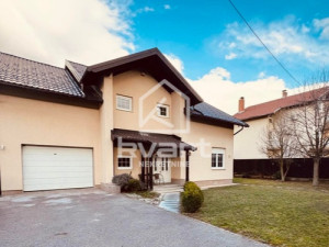 Kuća Ilidža I Kvart Nekretnine