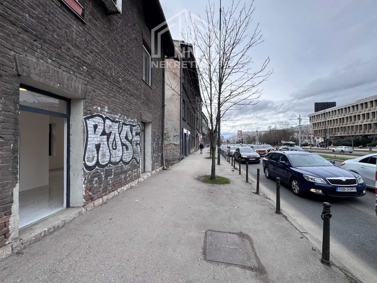 NN Nekretnine : Poslovni prostor 42m2 - Socijalno 9