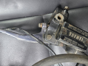 Kocnica prednja yamaha xt 350 500 600 660