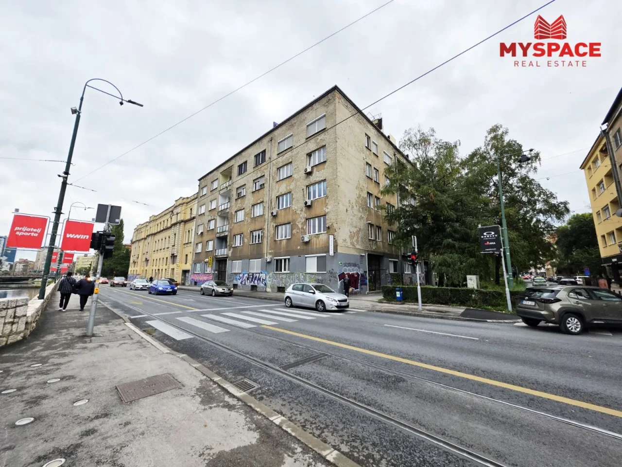 MY SPACE/ Stan/ Centar/ RENOVIRAN/ NAMJESTEN/ 81(90)m2