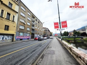 MY SPACE/ Stan/ Centar/ RENOVIRAN/ NAMJESTEN/ 81(90)m2 photo 2