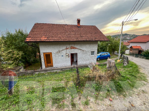 Kuća novije gradnje na odličnoj lokaciji | Lauš | Banja Luka