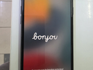 Iphone 7 zakljucan icloud