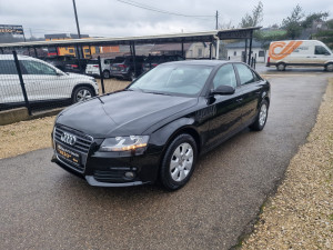 Audi A4 2.0 TDI Navigacija