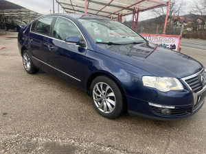 Volkswagen Passat 2010  LIMUZINA
