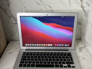 MacBook air i7/8GB/256GB SSD