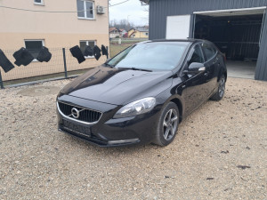 Volvo V40 2.0 Dizel 2017 god R DESIGN