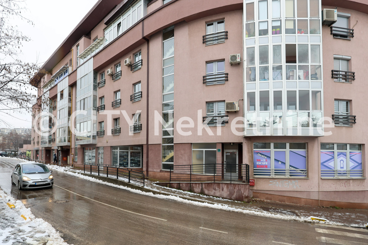 Poslovni prostor - Novo Sarajevo - Velešići - 142 m2 21